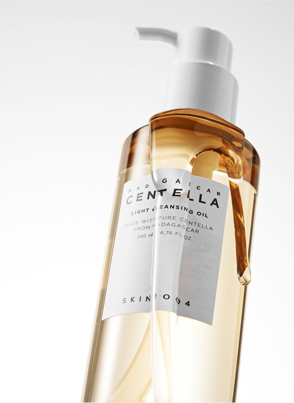 Skin1004 Madagascar Centella Light Cleansing Oil – 200 ml