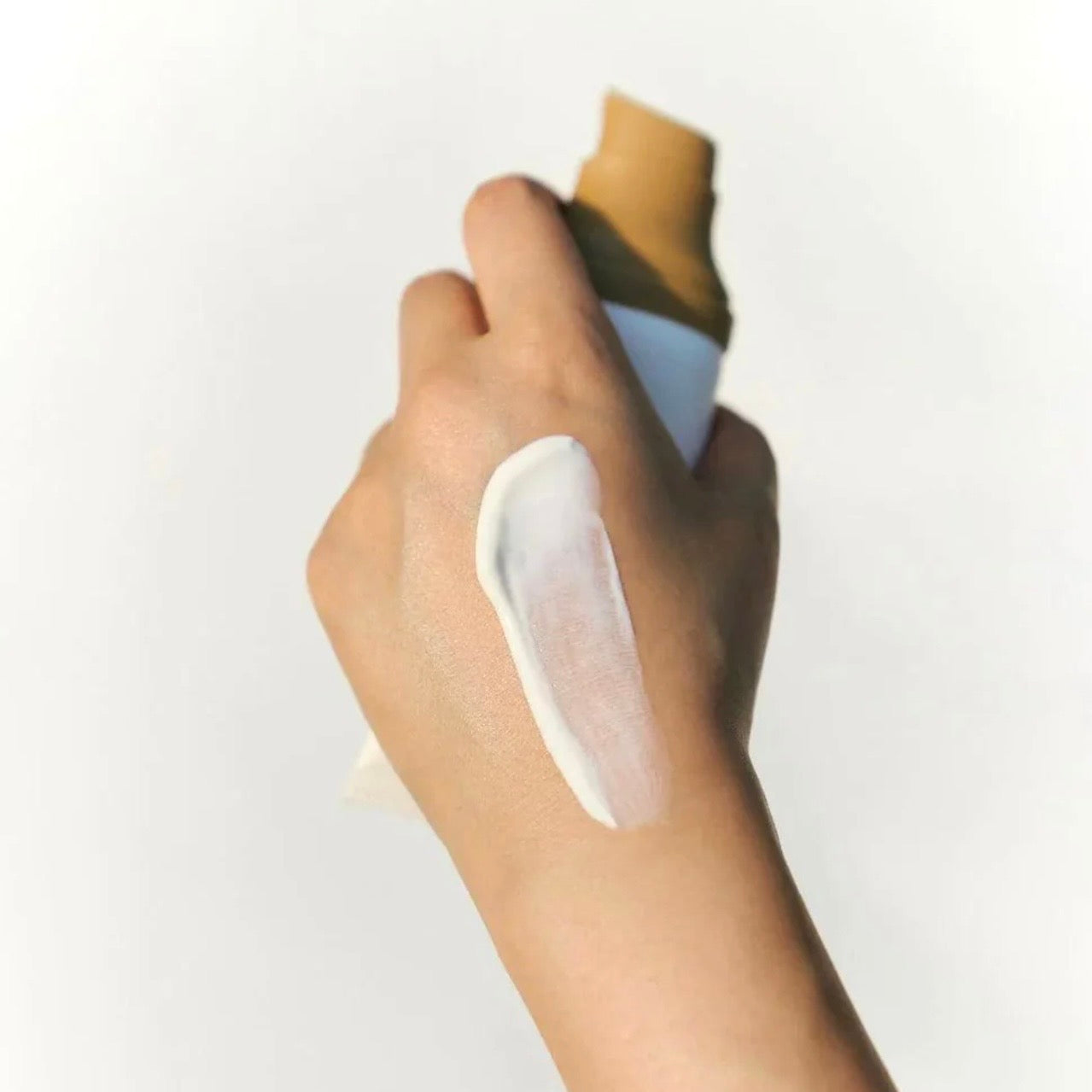 Skin1004 Madagascar Centella Air-Fit Suncream Light SPF30 PA++++ – 50 ml