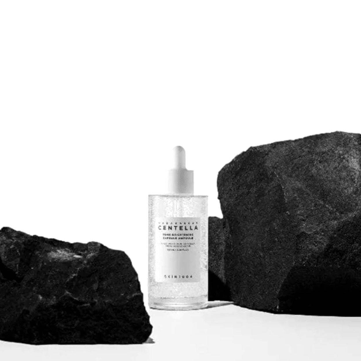 Skin1004 Madagascar Centella Tone Brightening Capsule Ampoule
